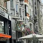 Zenith Kapselhotel Lille