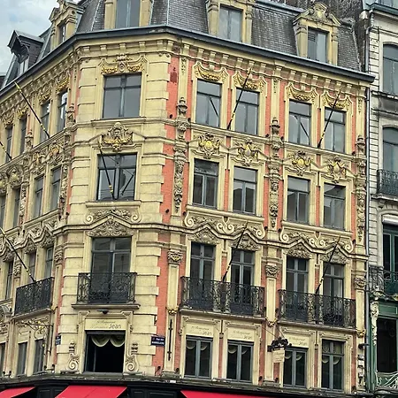Zenith Kapselhotel Lille